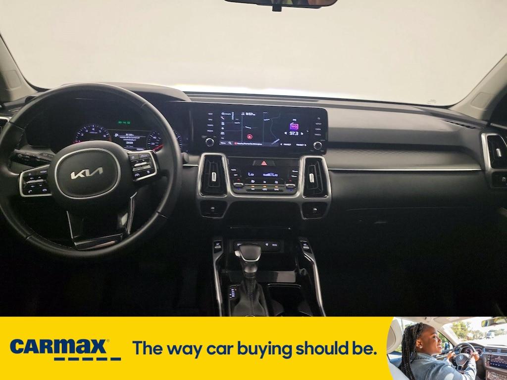 used 2022 Kia Sorento car, priced at $30,998