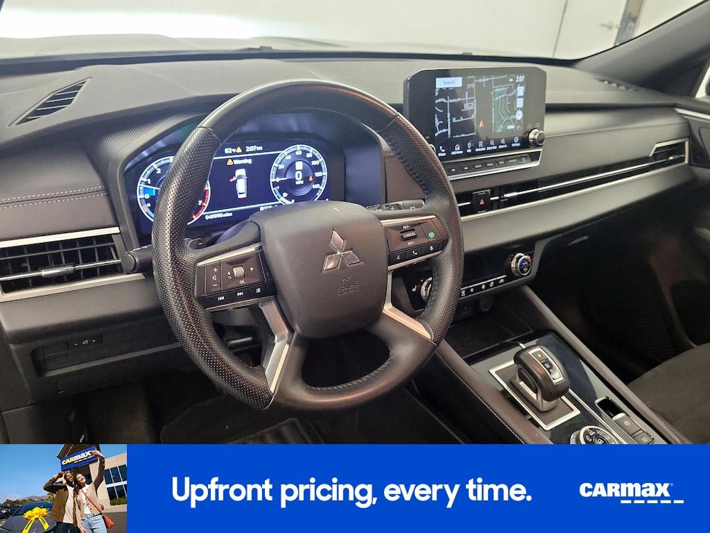 used 2024 Mitsubishi Outlander car, priced at $25,998