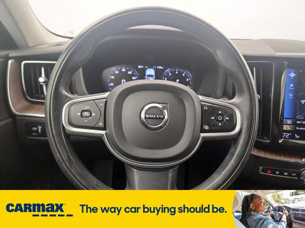 used 2021 Volvo XC60 car, priced at $26,998
