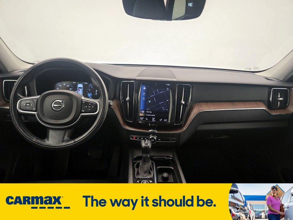 used 2021 Volvo XC60 car, priced at $26,998
