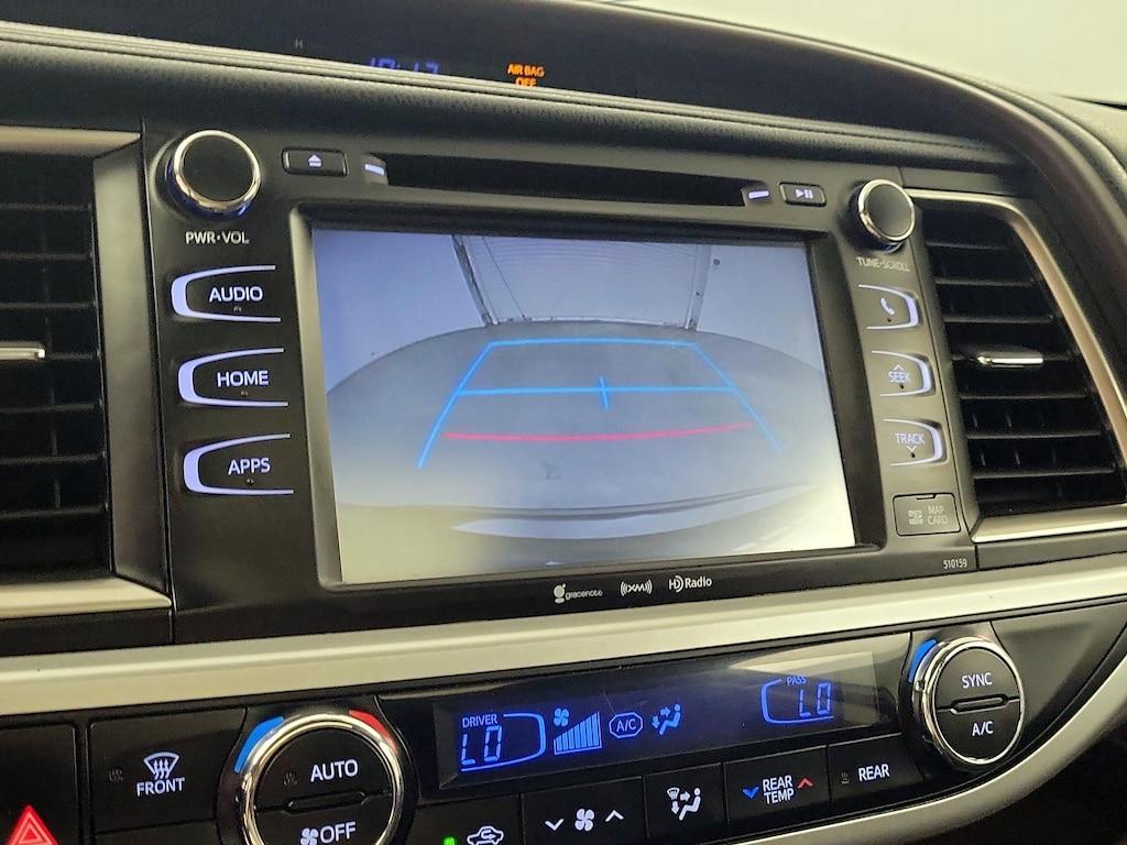 used 2016 Toyota Highlander car, priced at $23,998