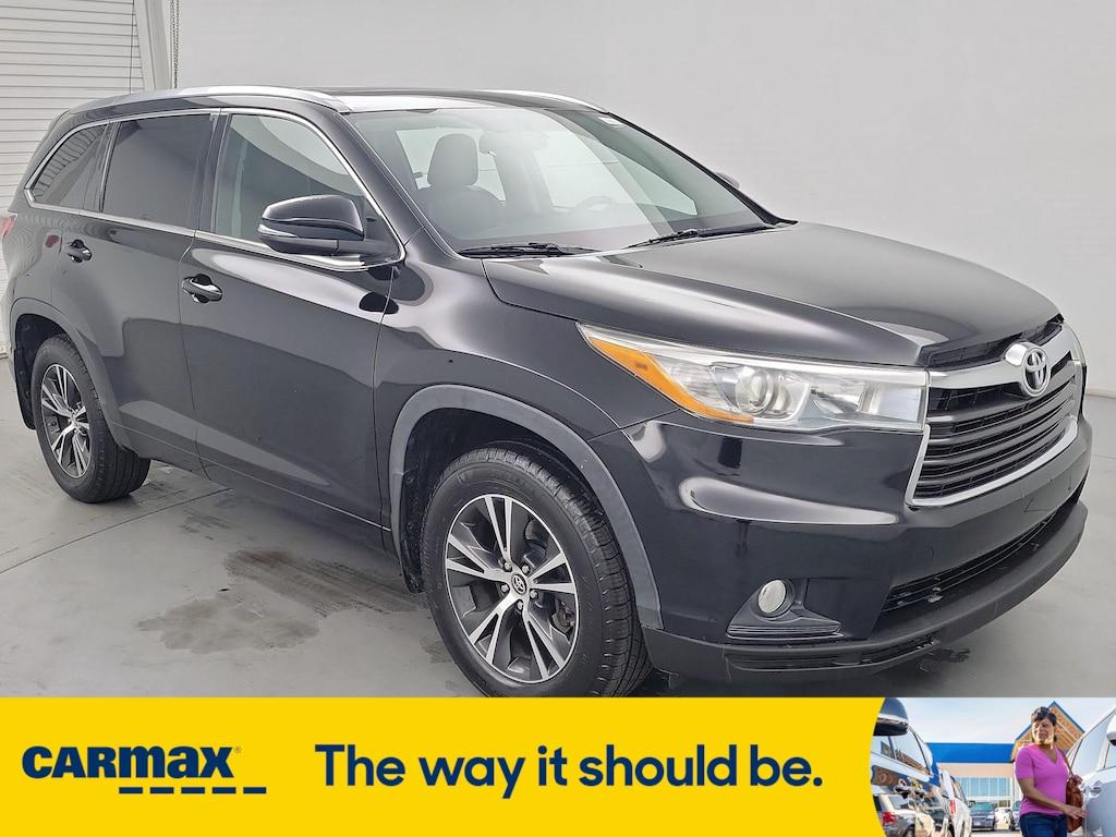 used 2016 Toyota Highlander car, priced at $23,998
