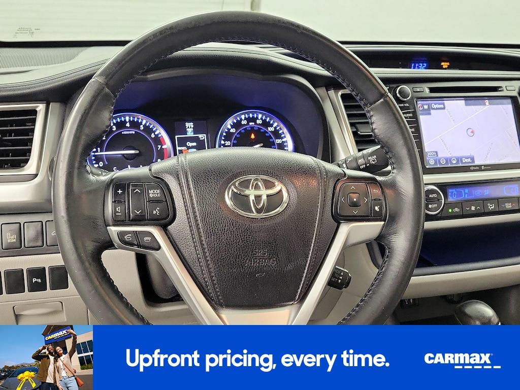 used 2014 Toyota Highlander car, priced at $20,998