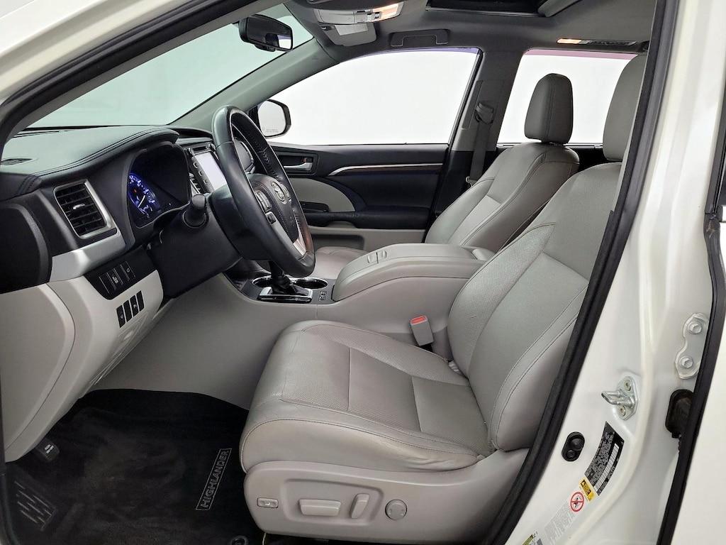 used 2014 Toyota Highlander car, priced at $20,998