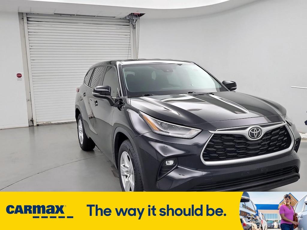 used 2021 Toyota Highlander car, priced at $28,998