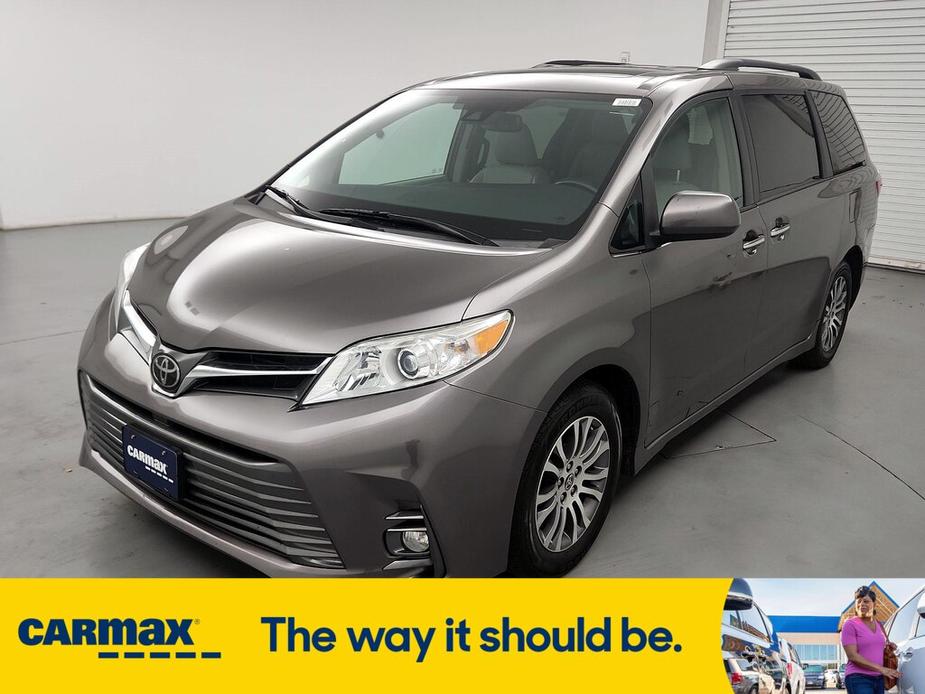 used 2020 Toyota Sienna car, priced at $30,998