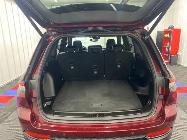 used 2024 Jeep Grand Cherokee car, priced at $36,755