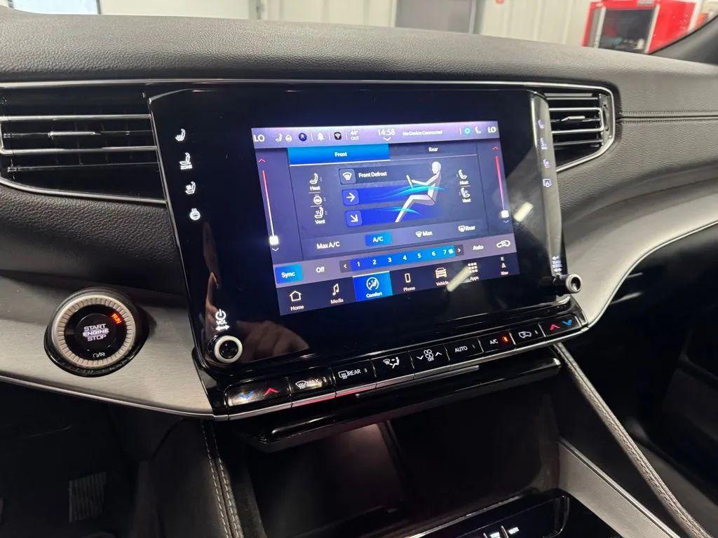 used 2024 Jeep Wagoneer car, priced at $55,888