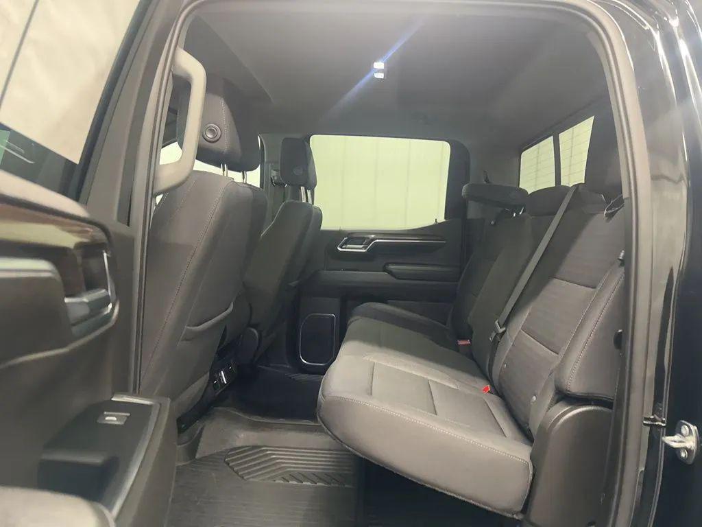 used 2022 Chevrolet Silverado 1500 car, priced at $38,391