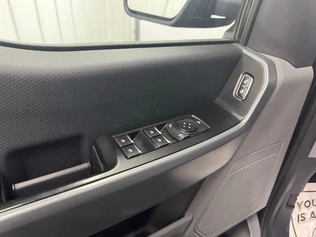 used 2022 Ford F-150 car, priced at $30,999