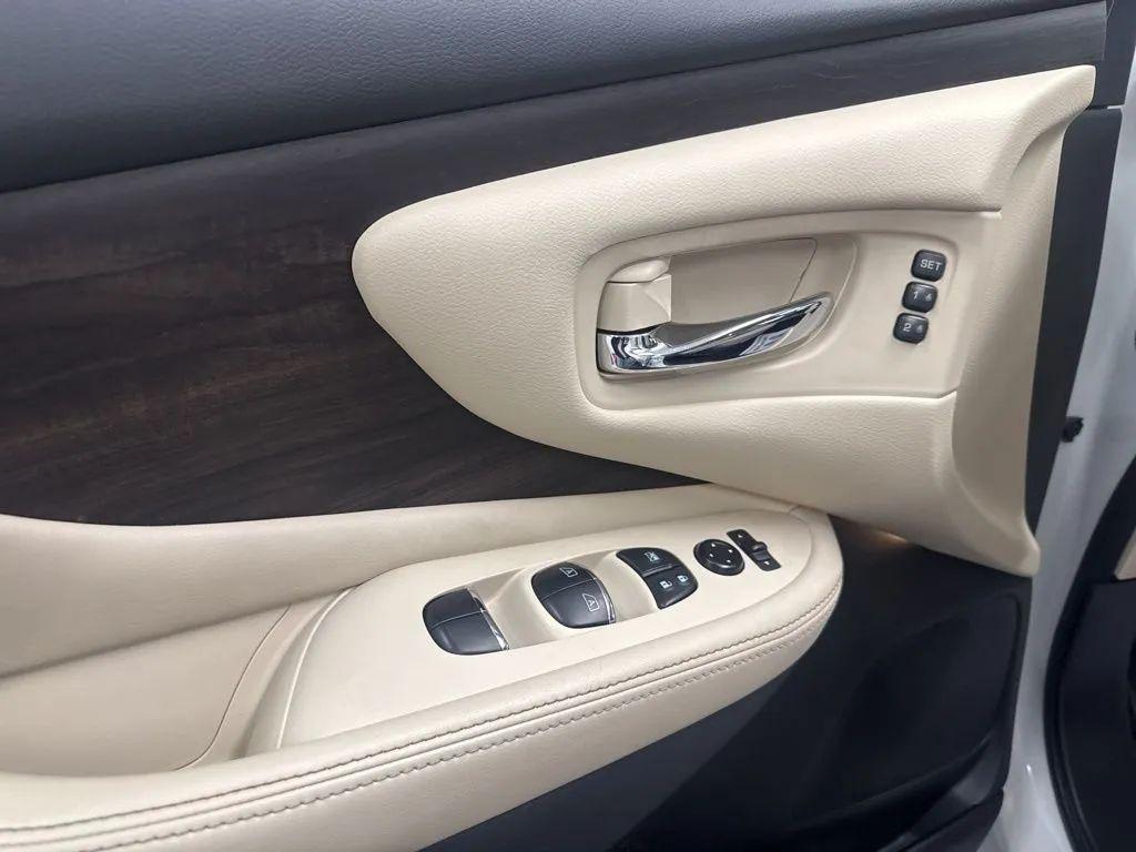 used 2023 Nissan Murano car, priced at $26,730