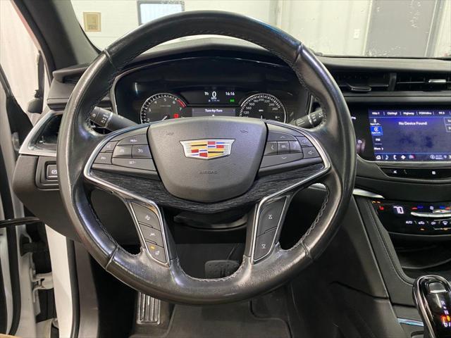 used 2021 Cadillac XT5 car, priced at $24,495