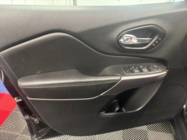 used 2022 Jeep Cherokee car, priced at $26,975