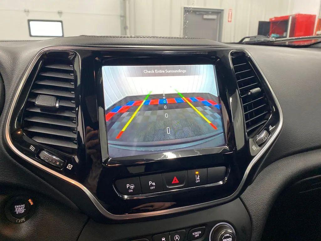 used 2021 Jeep Cherokee car, priced at $22,555