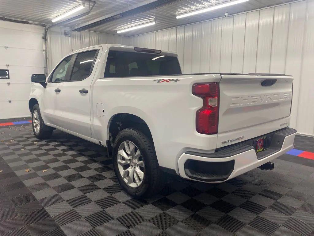 used 2022 Chevrolet Silverado 1500 car, priced at $31,999