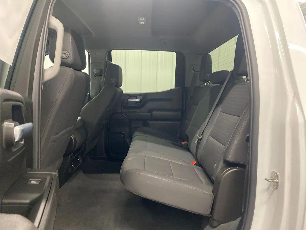 used 2022 Chevrolet Silverado 1500 car, priced at $31,999