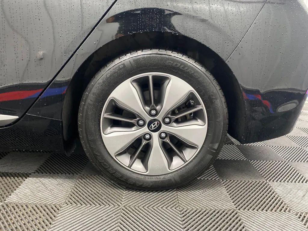 used 2019 Hyundai Ioniq Plug-In Hybrid car, priced at $18,255