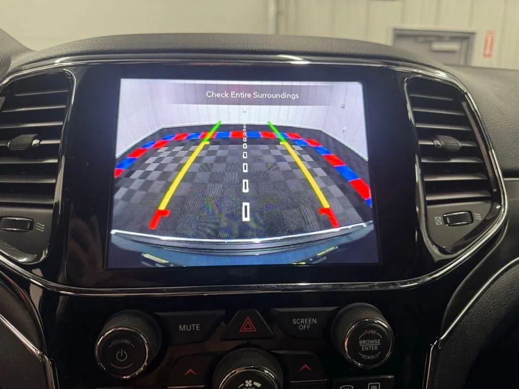used 2020 Jeep Grand Cherokee car, priced at $26,894