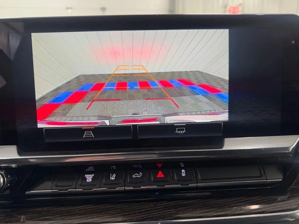 used 2024 GMC Sierra 2500 car, priced at $63,444