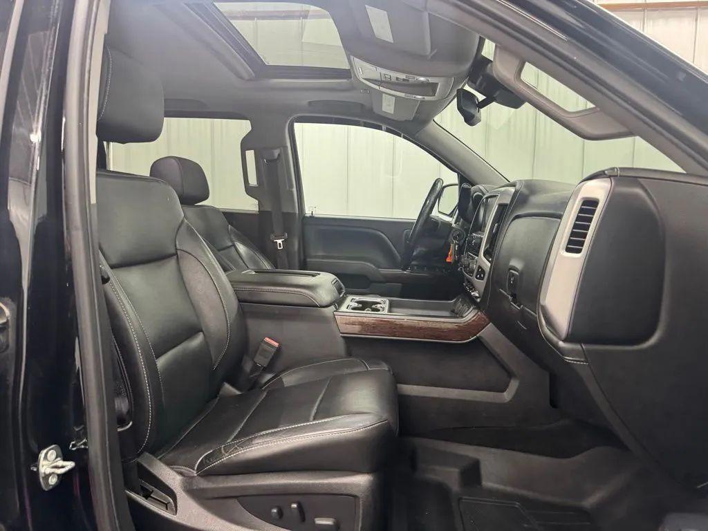 used 2017 GMC Sierra 1500 car, priced at $27,447