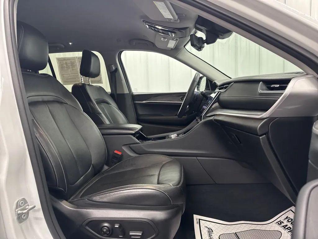 used 2023 Jeep Grand Cherokee car, priced at $30,755