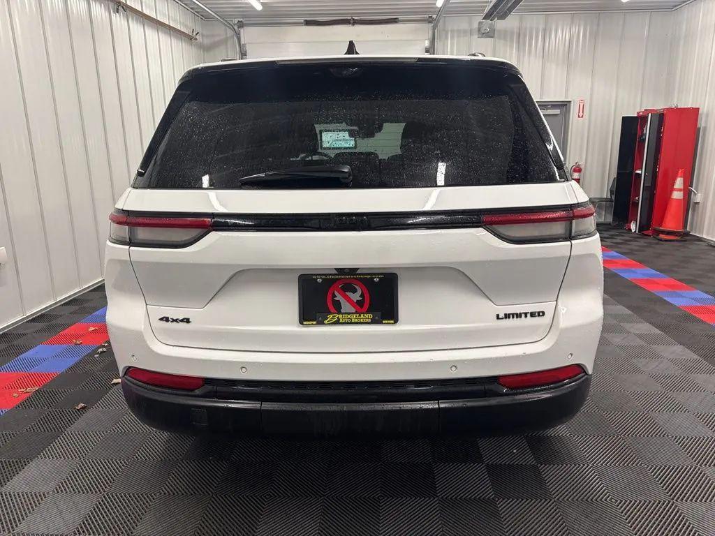 used 2023 Jeep Grand Cherokee car, priced at $30,755