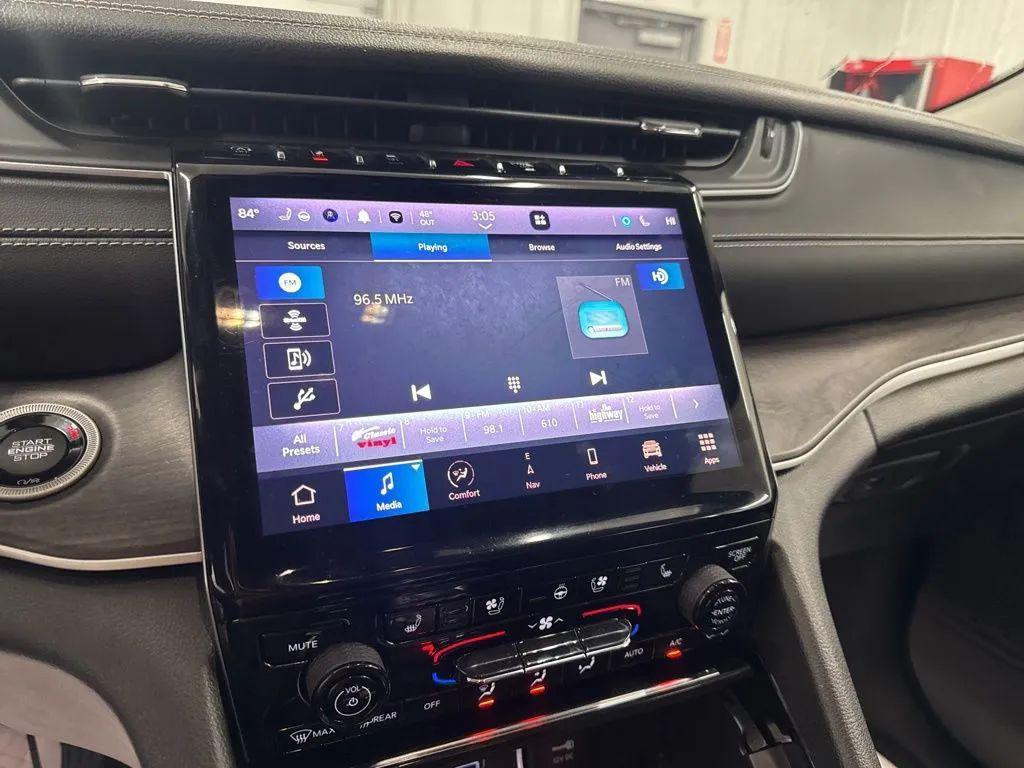 used 2023 Jeep Grand Cherokee car, priced at $30,755