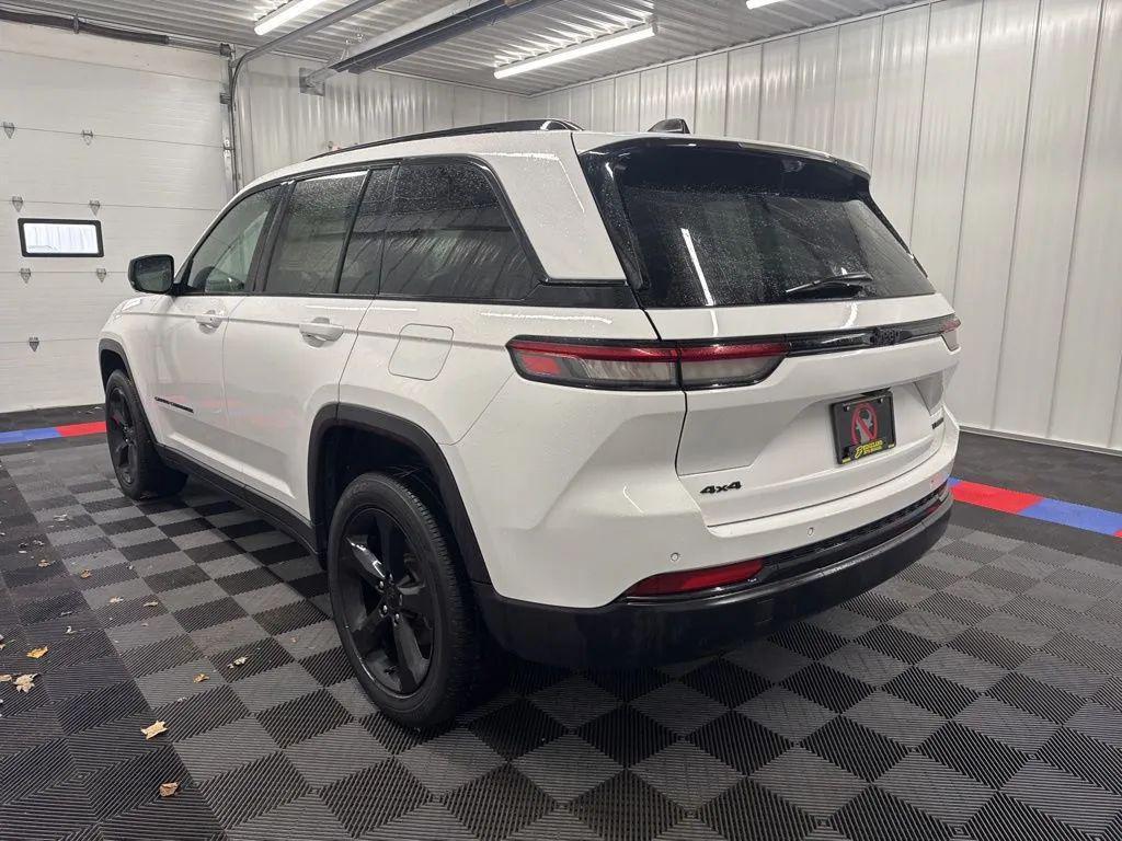 used 2023 Jeep Grand Cherokee car, priced at $30,755