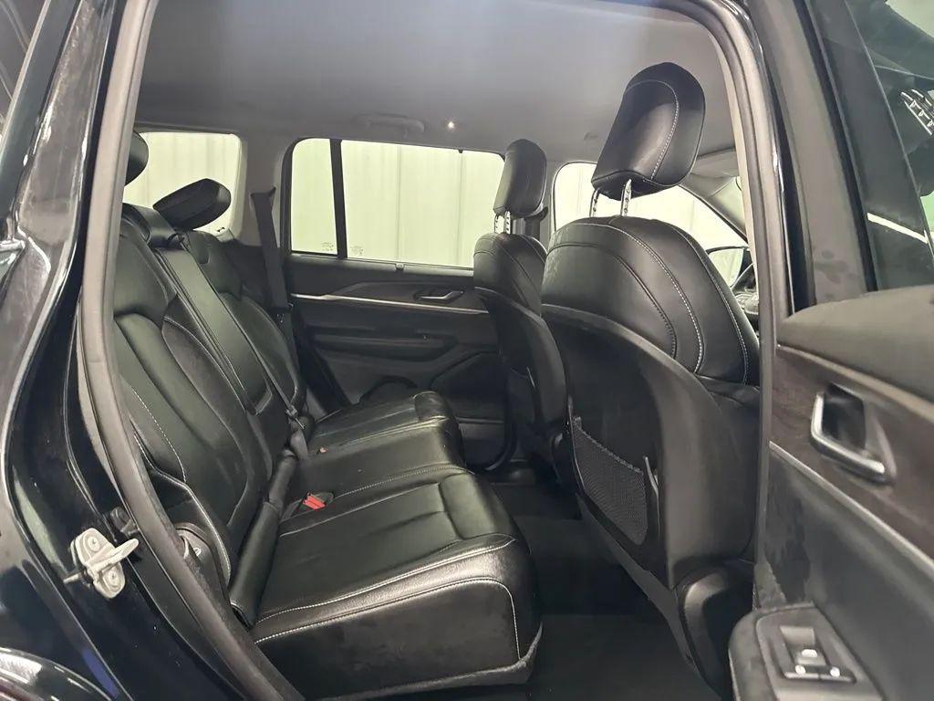 used 2023 Jeep Grand Cherokee car, priced at $30,777