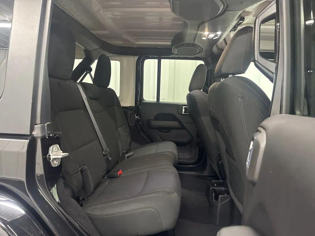 used 2021 Jeep Wrangler Unlimited car, priced at $33,444