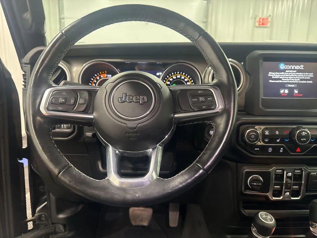 used 2021 Jeep Wrangler Unlimited car, priced at $33,444