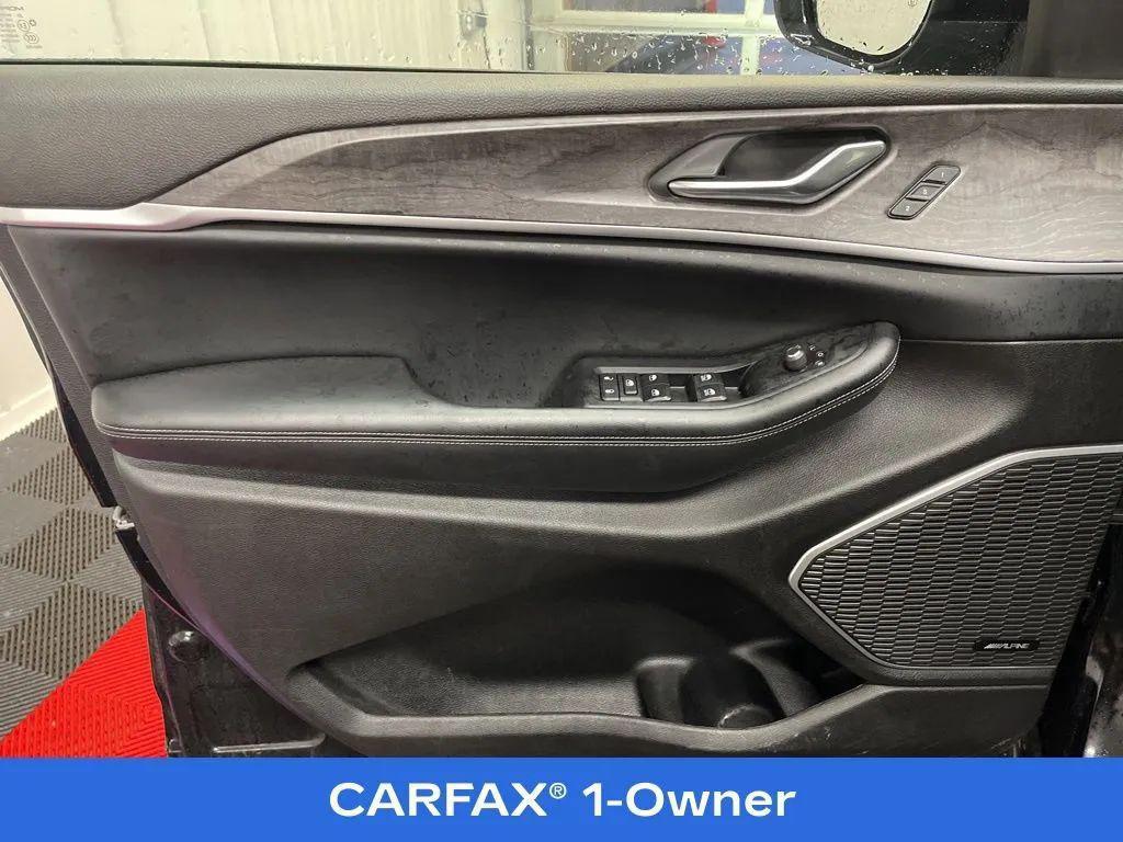used 2024 Jeep Grand Cherokee 4xe car, priced at $29,995