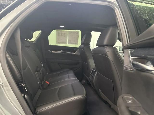 used 2023 Cadillac XT5 car, priced at $28,955