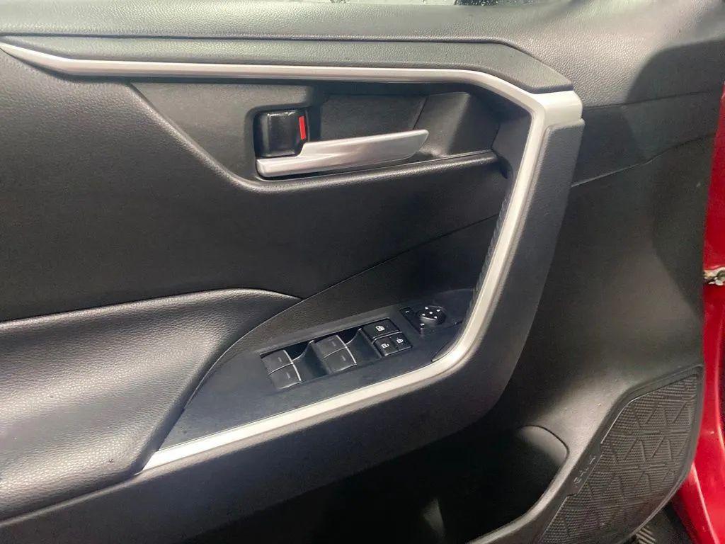 used 2022 Toyota RAV4 car, priced at $29,995