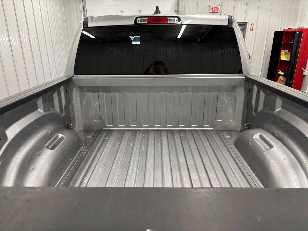 used 2022 Ram 1500 car, priced at $34,222