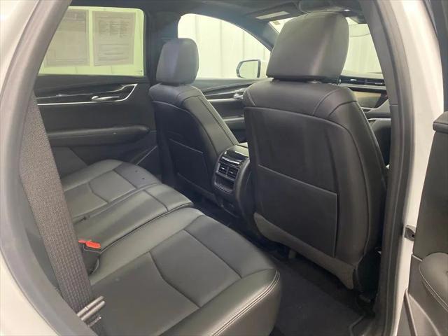 used 2021 Cadillac XT5 car, priced at $35,555