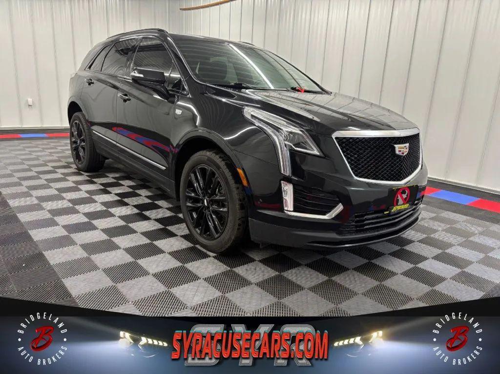 used 2021 Cadillac XT5 car, priced at $26,555