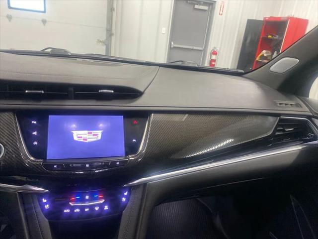 used 2020 Cadillac XT6 car, priced at $29,675