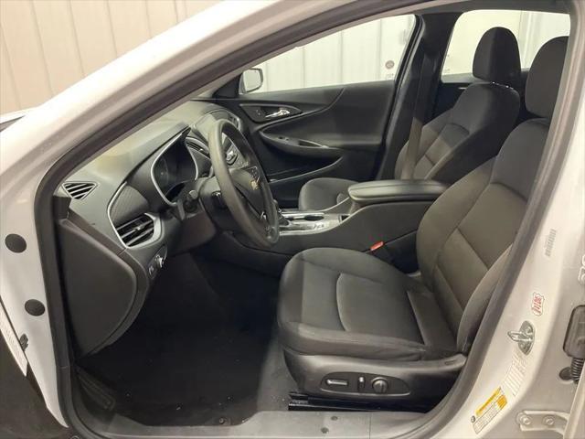 used 2023 Chevrolet Malibu car