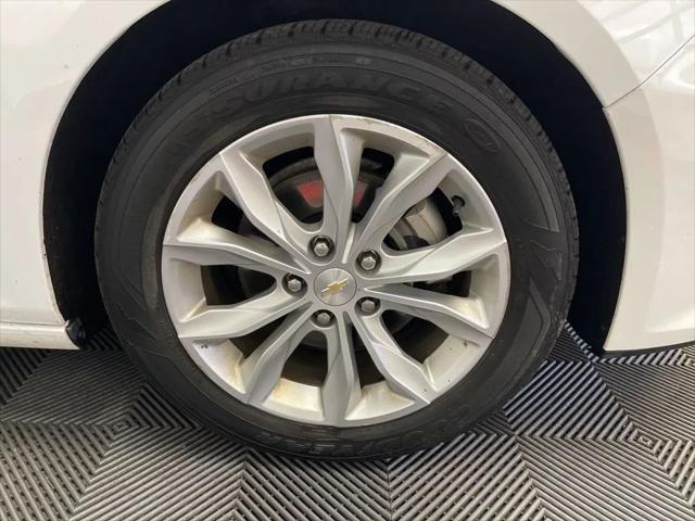 used 2023 Chevrolet Malibu car
