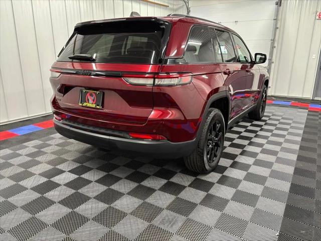 used 2024 Jeep Grand Cherokee car, priced at $36,555