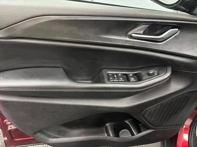 used 2024 Jeep Grand Cherokee car, priced at $36,555