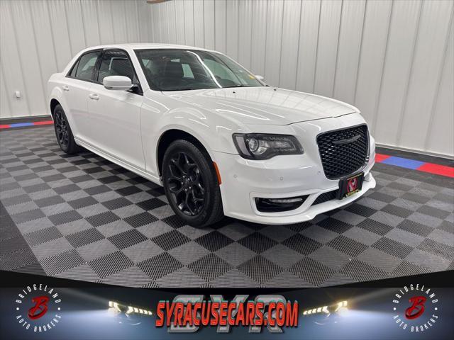 used 2022 Chrysler 300 car