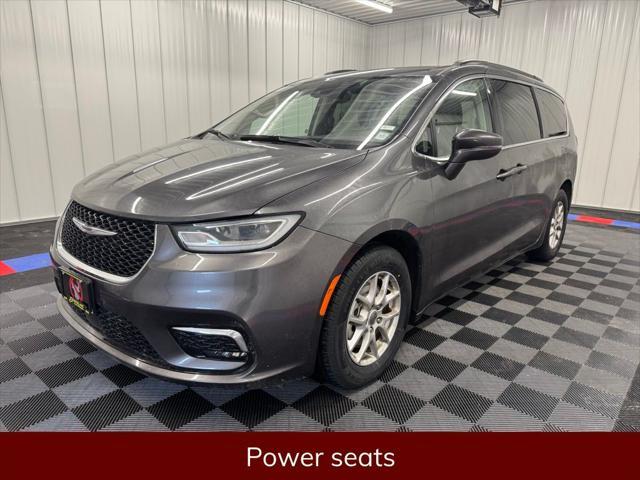 used 2022 Chrysler Pacifica car, priced at $23,325