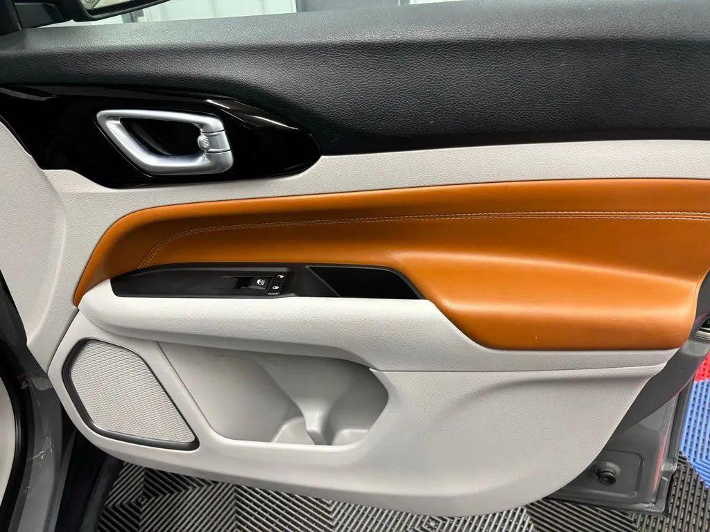 used 2022 Jeep Compass car, priced at $23,247