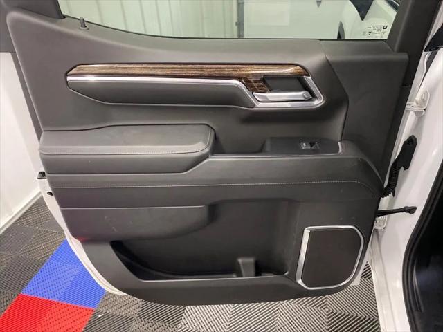 used 2024 GMC Sierra 1500 car, priced at $44,995