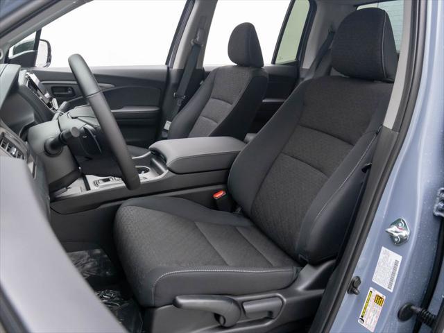 new 2025 Honda Ridgeline car, priced at $40,140