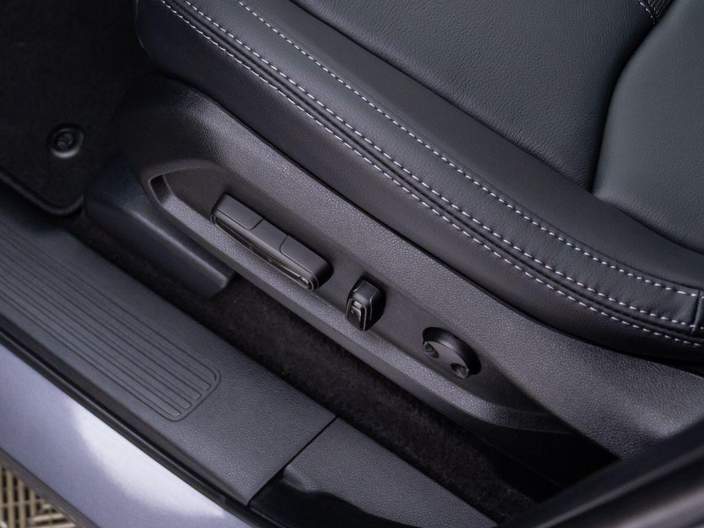 new 2025 Honda Pilot car, priced at $49,095