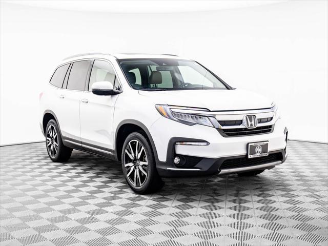 used 2022 Honda Pilot car, priced at $35,995