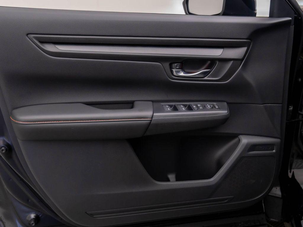 new 2026 Honda CR-V Hybrid car, priced at $38,177